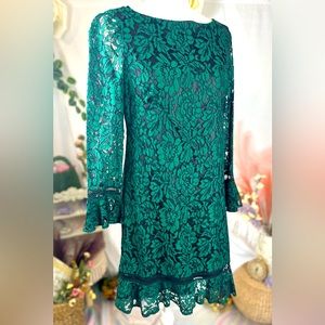 Eliza J - Floral Lace Bell Sleeve Dress. Green. Size 8 NWT